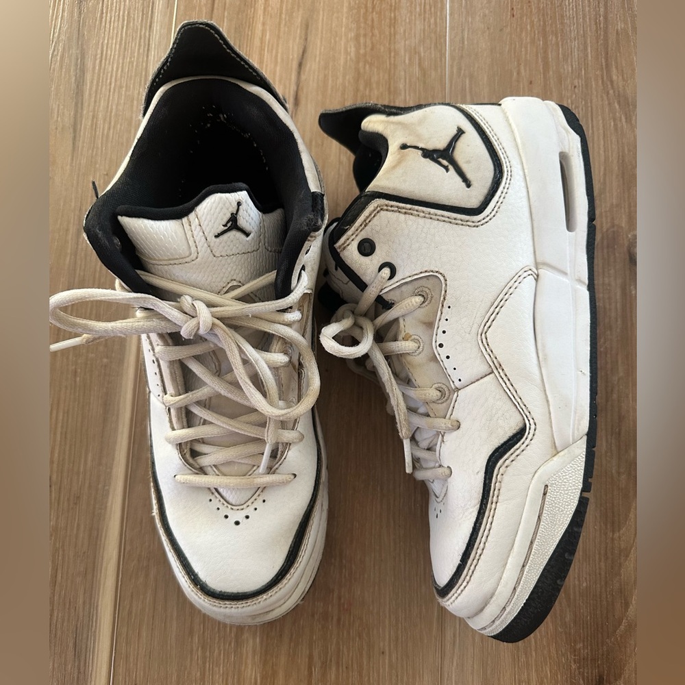 Air Jordan Court side 23 Boys 6